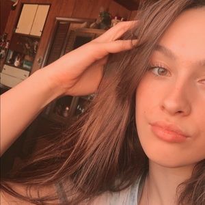 Meet your Posher, Kaylee